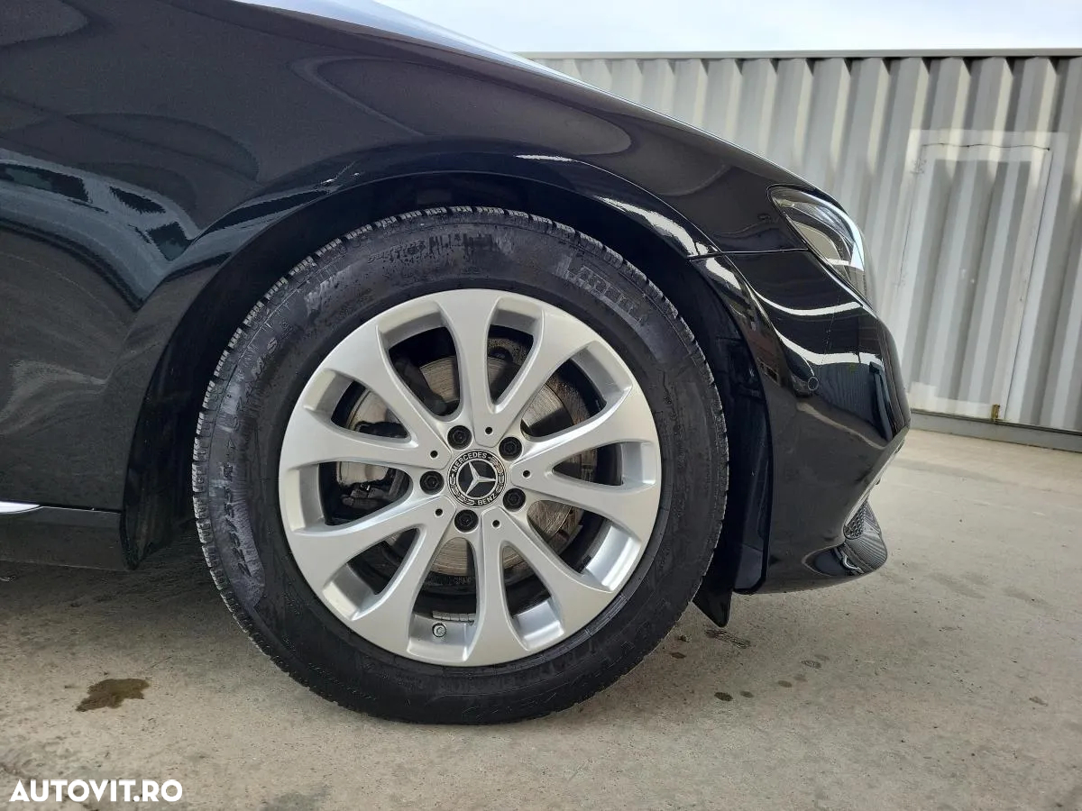 Mercedes-Benz E 220 d 9G-TRONIC Exclusive - 15