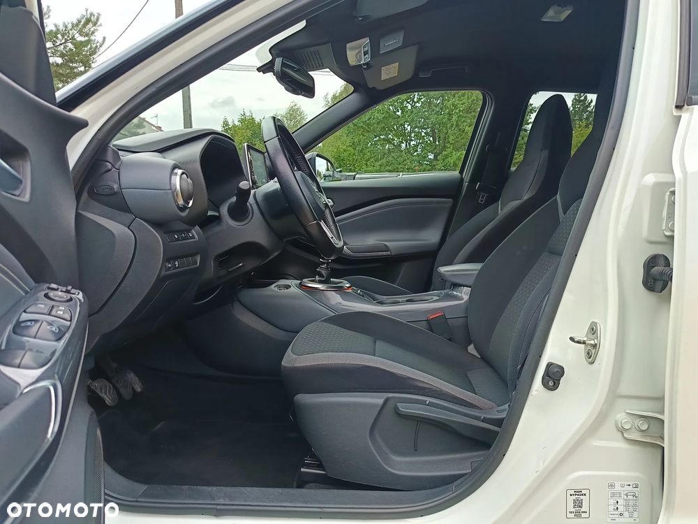 Nissan Juke 1.0 DIG-T N-Connecta - 10