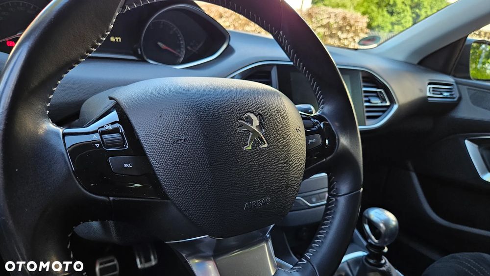 Peugeot 308 BlueHDi 150 Stop & Start Allure - 19