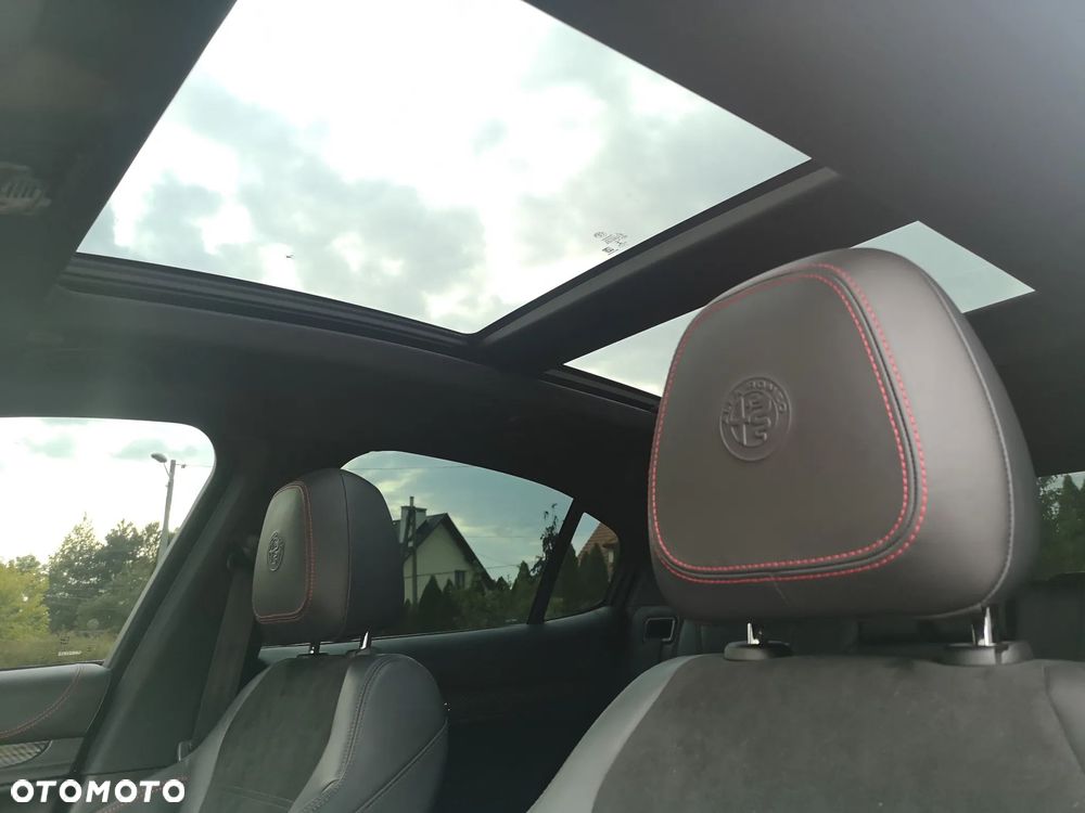 Alfa Romeo Stelvio 2.9 V6 Bi-Turbo Quadrifoglio Q4 - 15