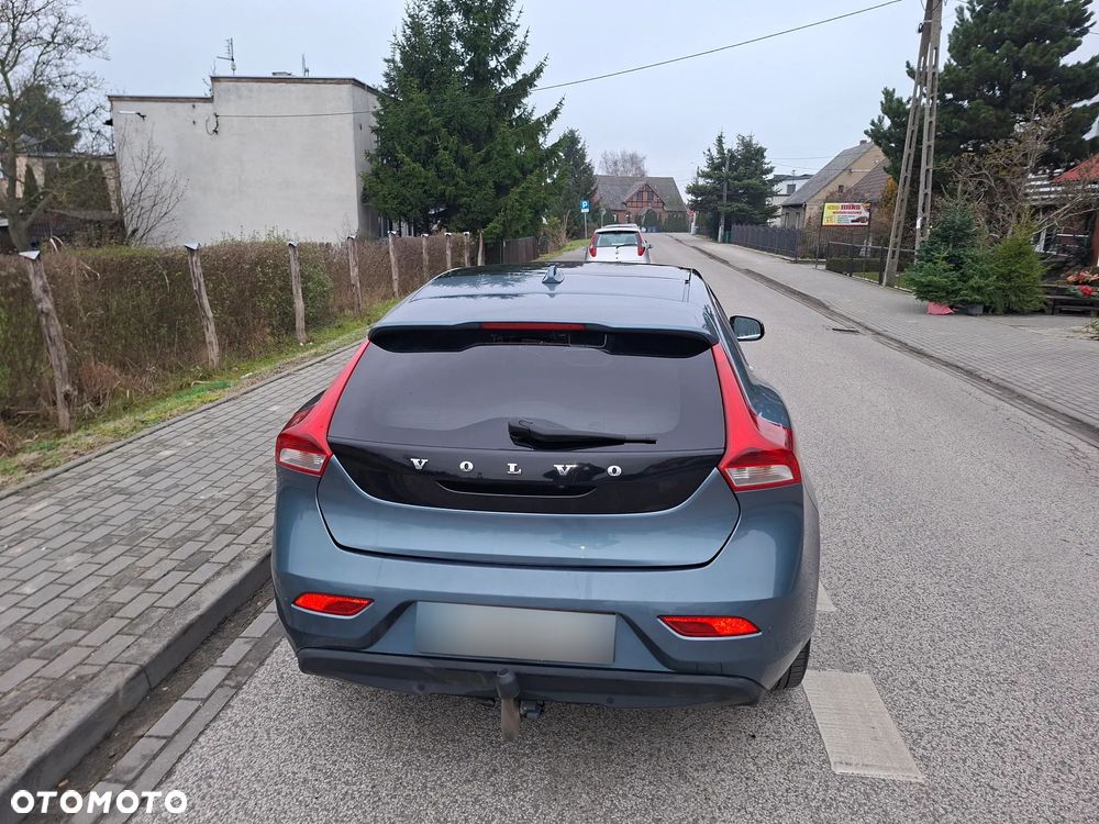 Volvo V40 D2 Summum - 6