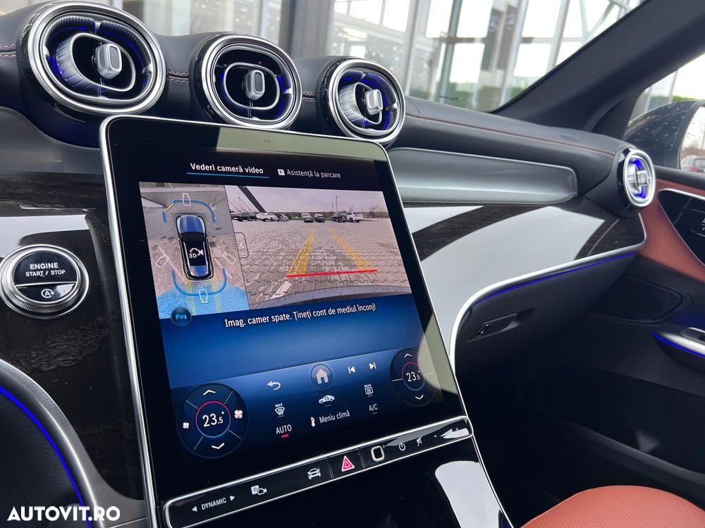 Mercedes-Benz GLC 220 d 4MATIC MHEV - 12