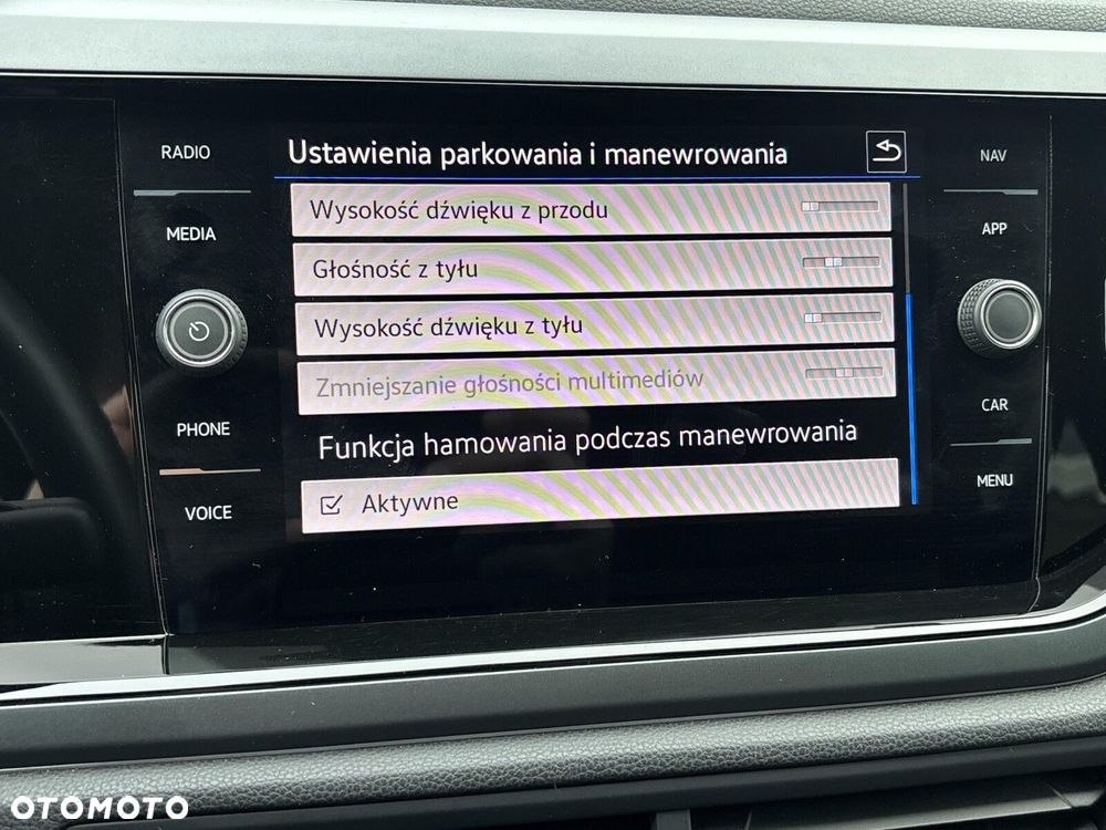 Volkswagen Taigo - 22