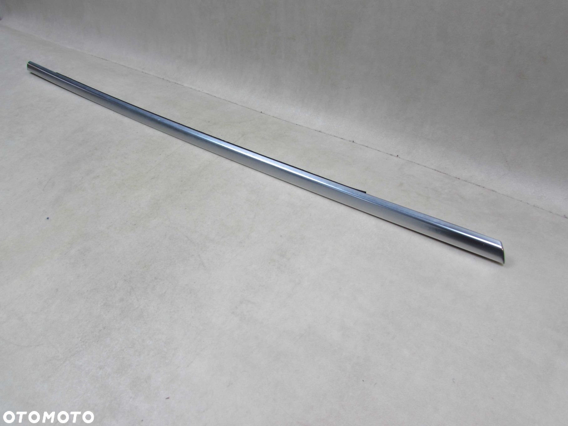 VOLVO XC60 08-17 USZCZELKA LISTWA ZGARNIAJACA CHROM DRZWI LEWY TYL - 3