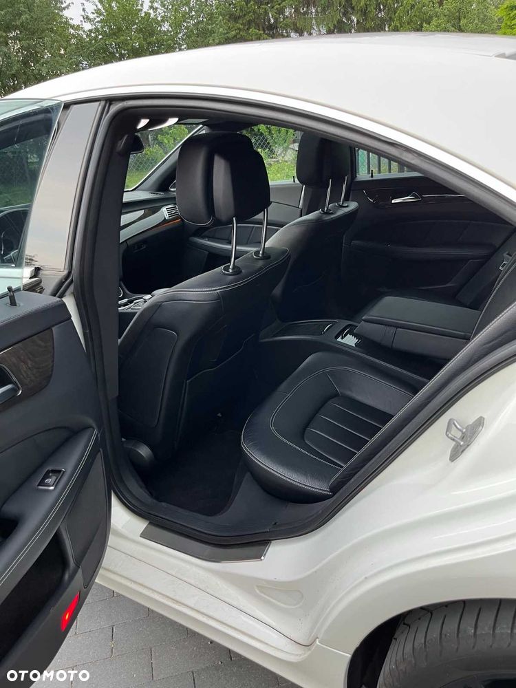 Mercedes-Benz CLS - 8