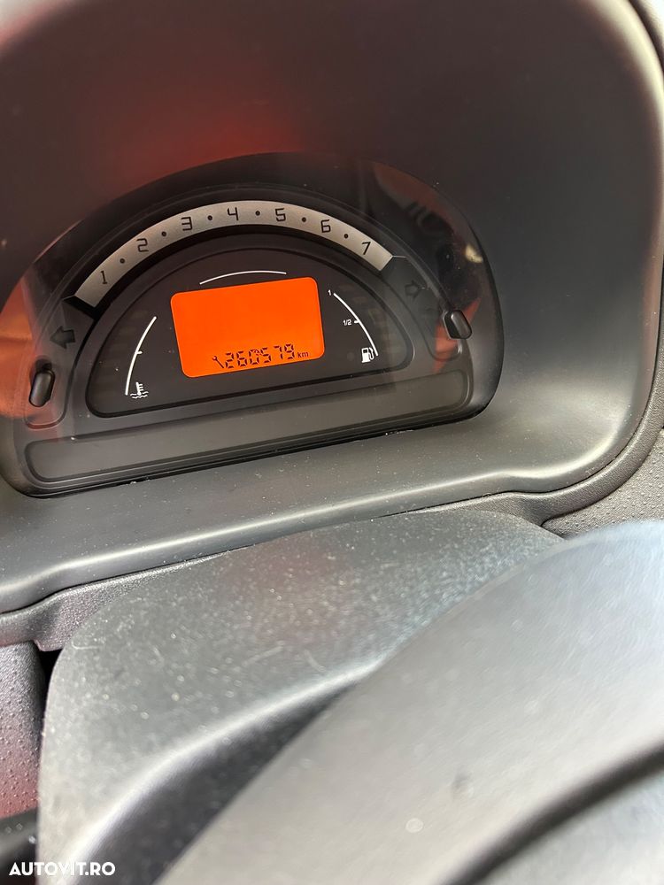 Citroën C2 1.4 HDi SX - 8