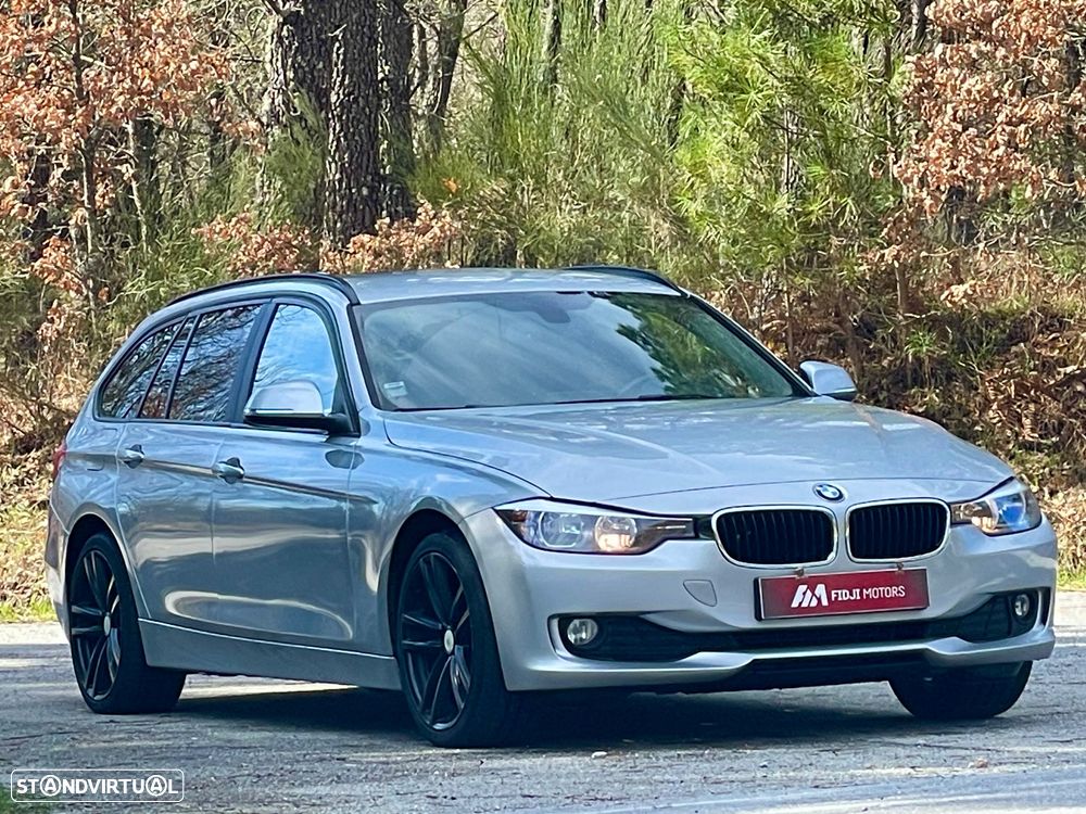 BMW 318 d Navigation Sport - 1