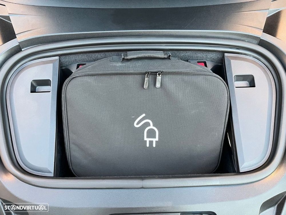 Porsche Taycan Cross Turismo 4S - 51