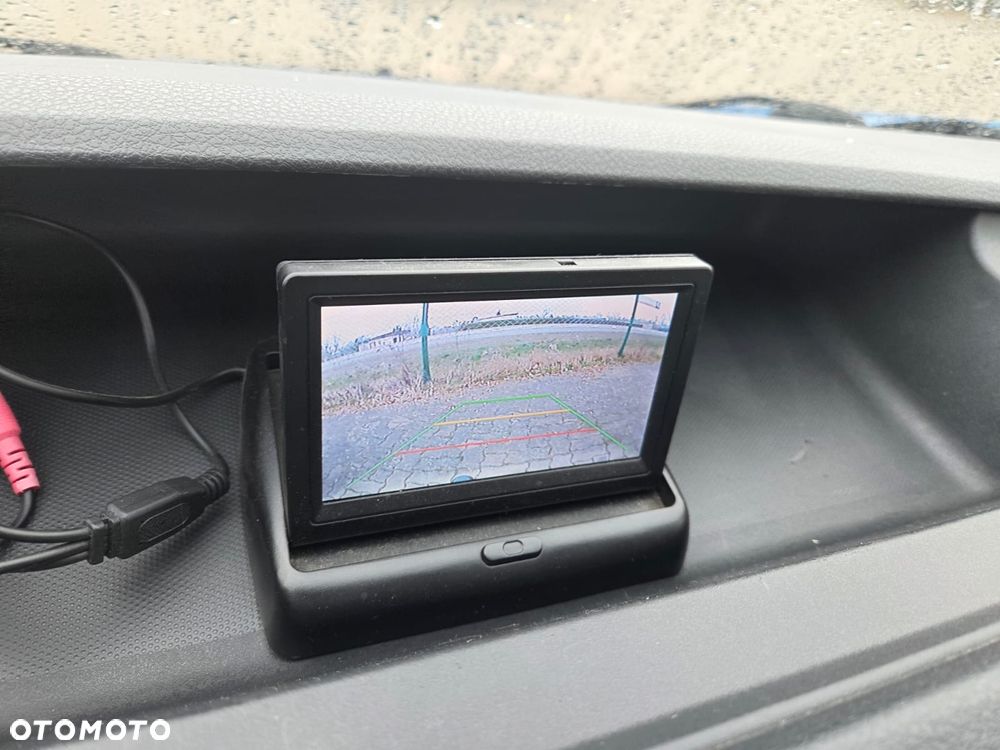 Dacia Dokker TCe 115 Stepway Celebration - 16