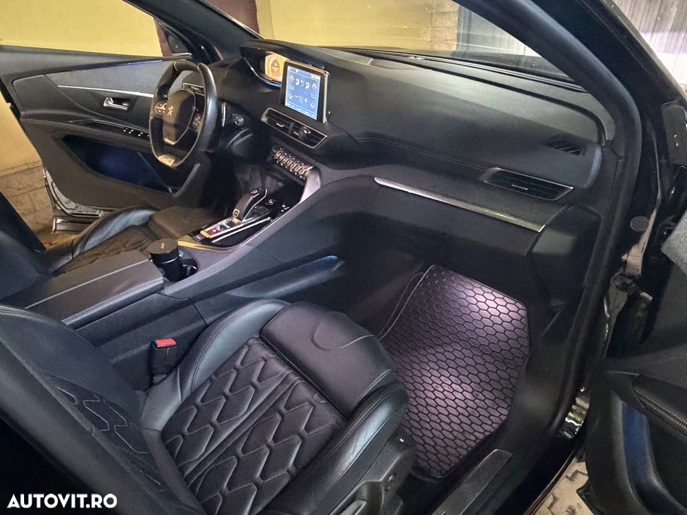 Peugeot 5008 - 11