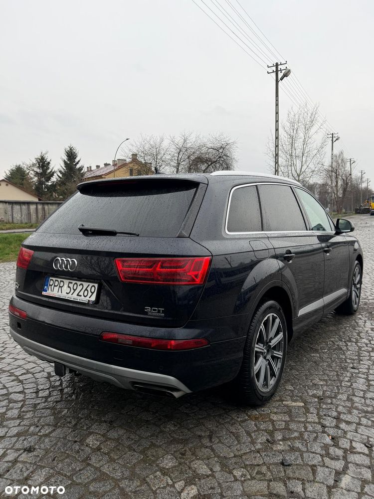 Audi Q7 - 3