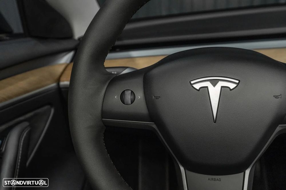 Tesla Model 3 Standard Range Plus RWD - 11
