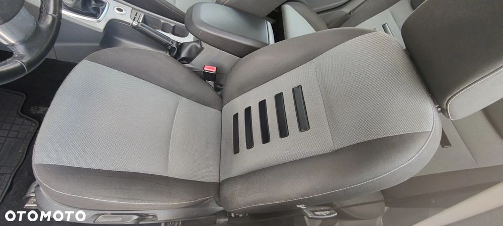 Ford Focus 1.6 FX Gold / Gold X - 9