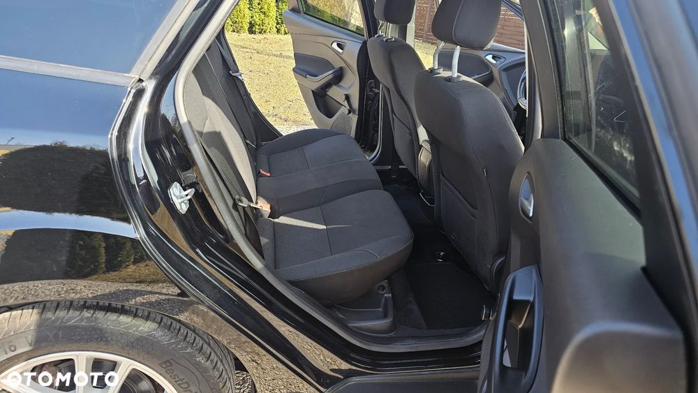 Ford Focus 1.5 EcoBoost Active - 11