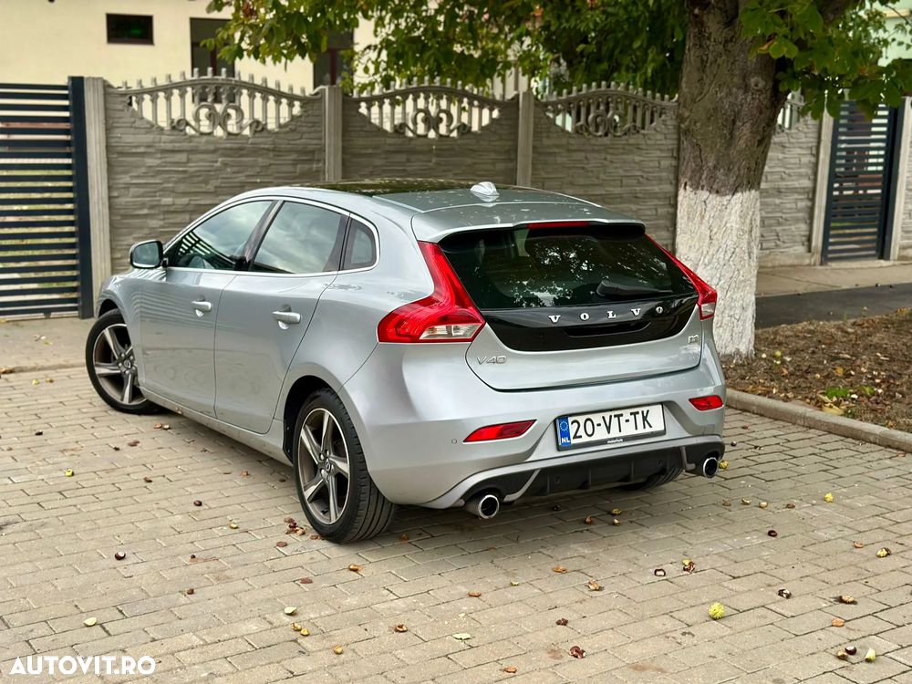 Volvo V40 - 4