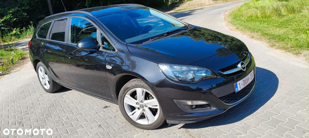 Opel Astra - 1