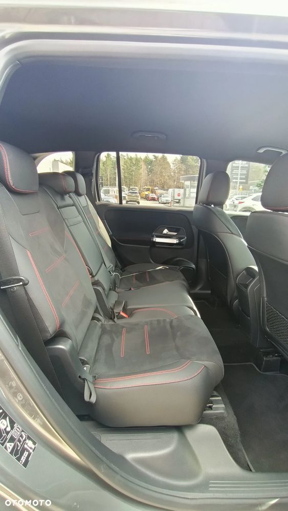 Mercedes-Benz GLB 200 d 4-Matic AMG Line 8G-DCT - 22