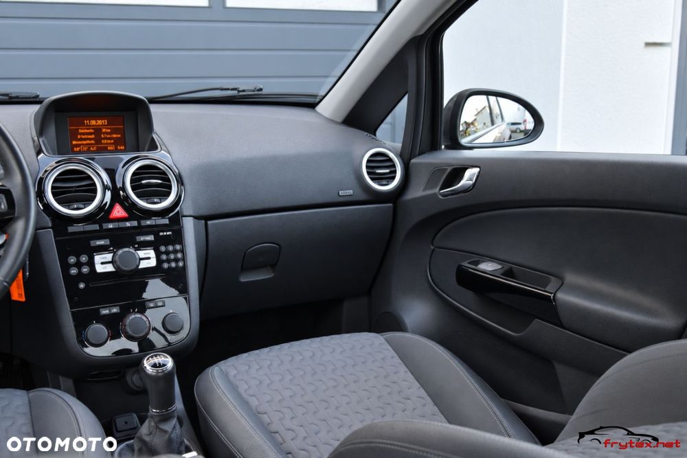 Opel Corsa - 26