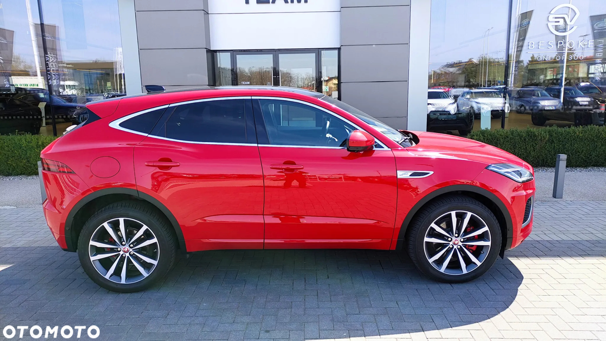 Jaguar E-Pace 2.0 i4D AWD R-Dynamic SE - 7