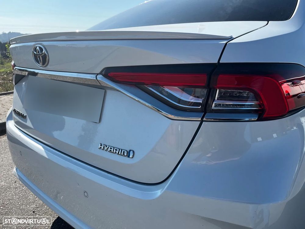 Toyota Corolla SD 1.8 Hybrid Luxury - 17