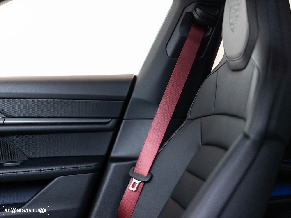 Porsche Taycan 4S Bateria Performance Plus - 46