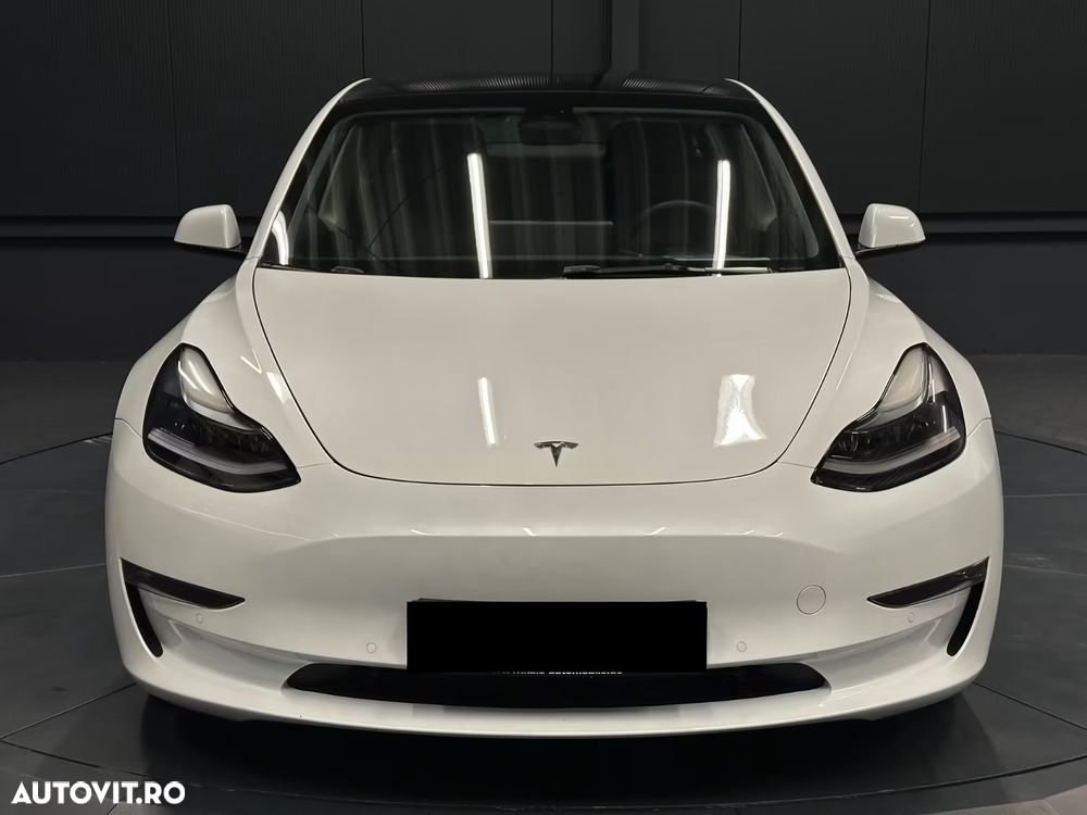 Tesla Model 3 - 15
