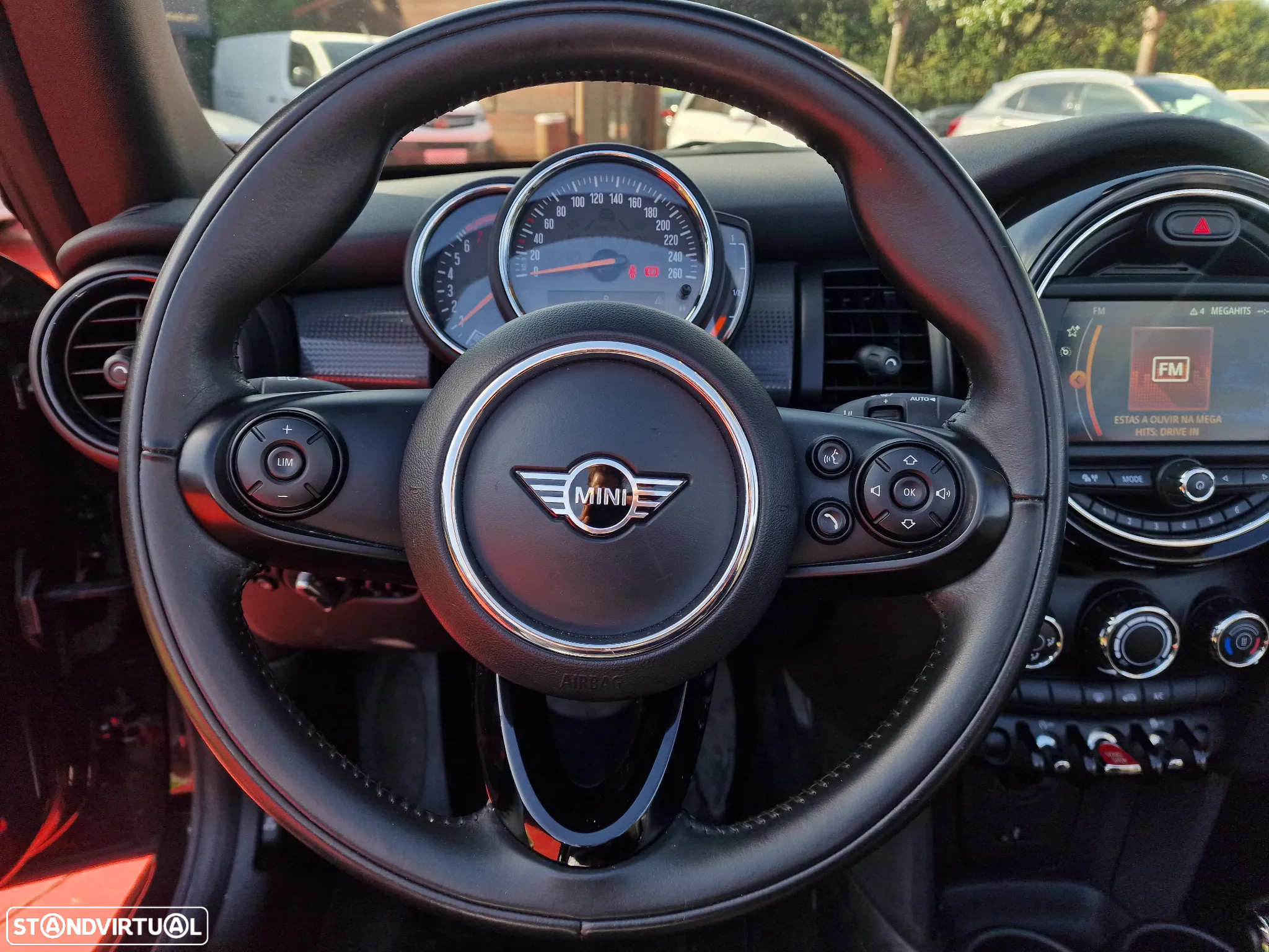 MINI Cabrio Cooper Auto - 18