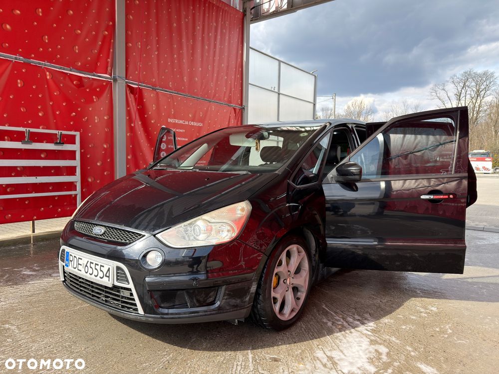 Ford S-Max 2.2 TDCi Titanium - 1