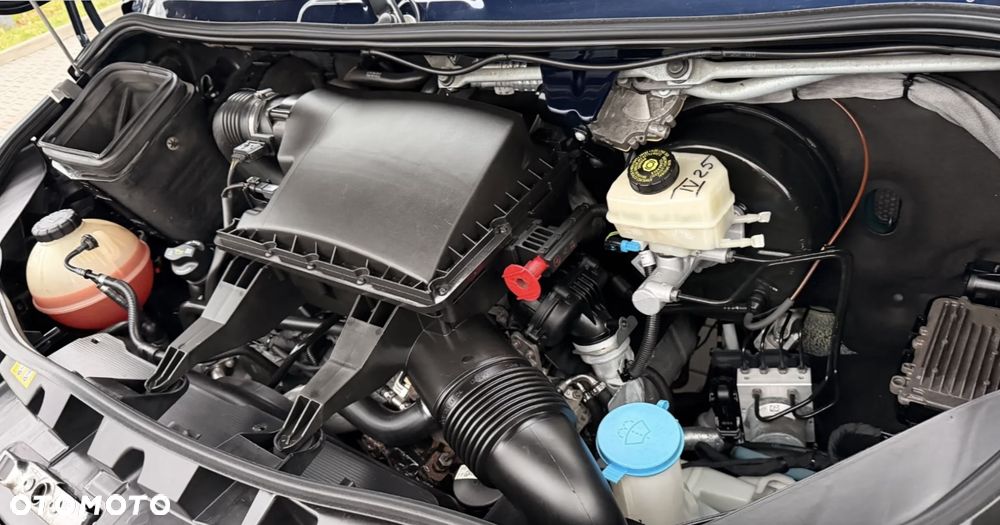 Mercedes-Benz Sprinter 319 3.0 V6 Automat podwozie - 25