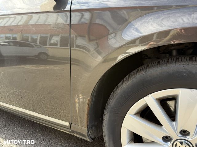 Volkswagen Passat - 7