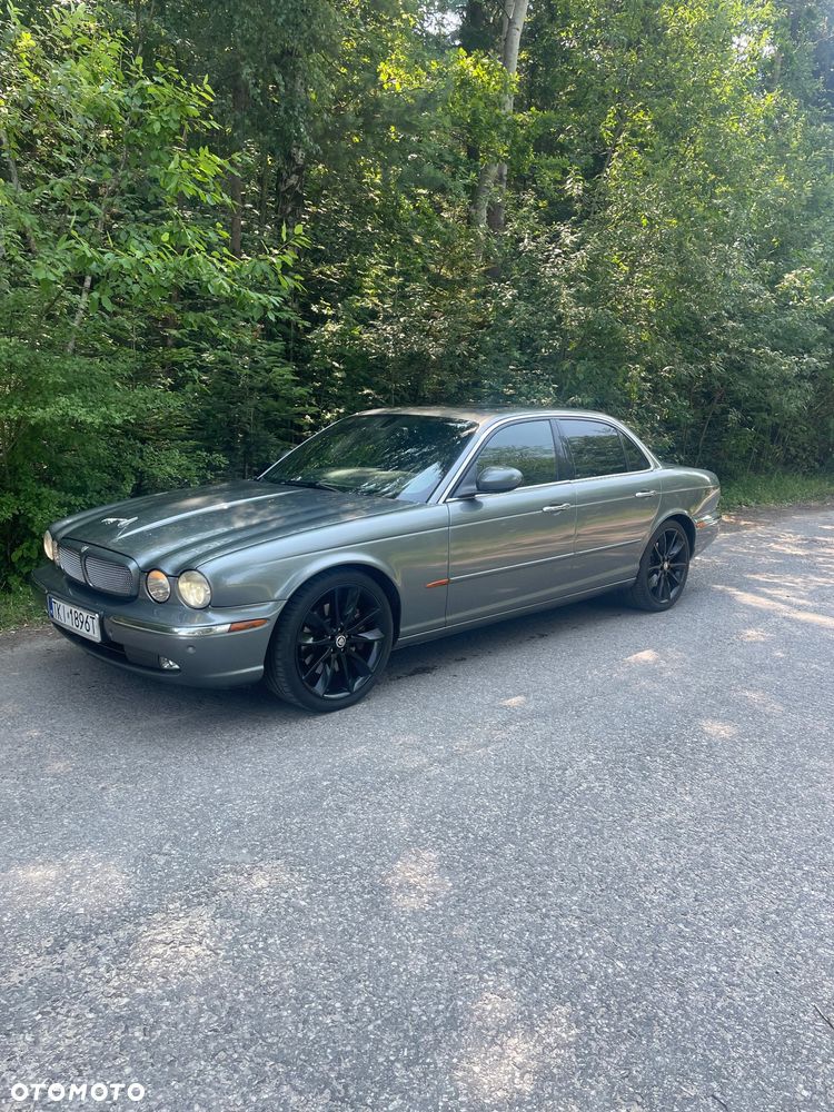 Jaguar XJR 4.2 - 1