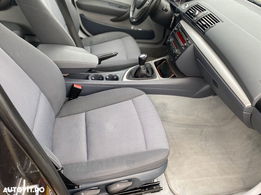 BMW Seria 1 118d - 5