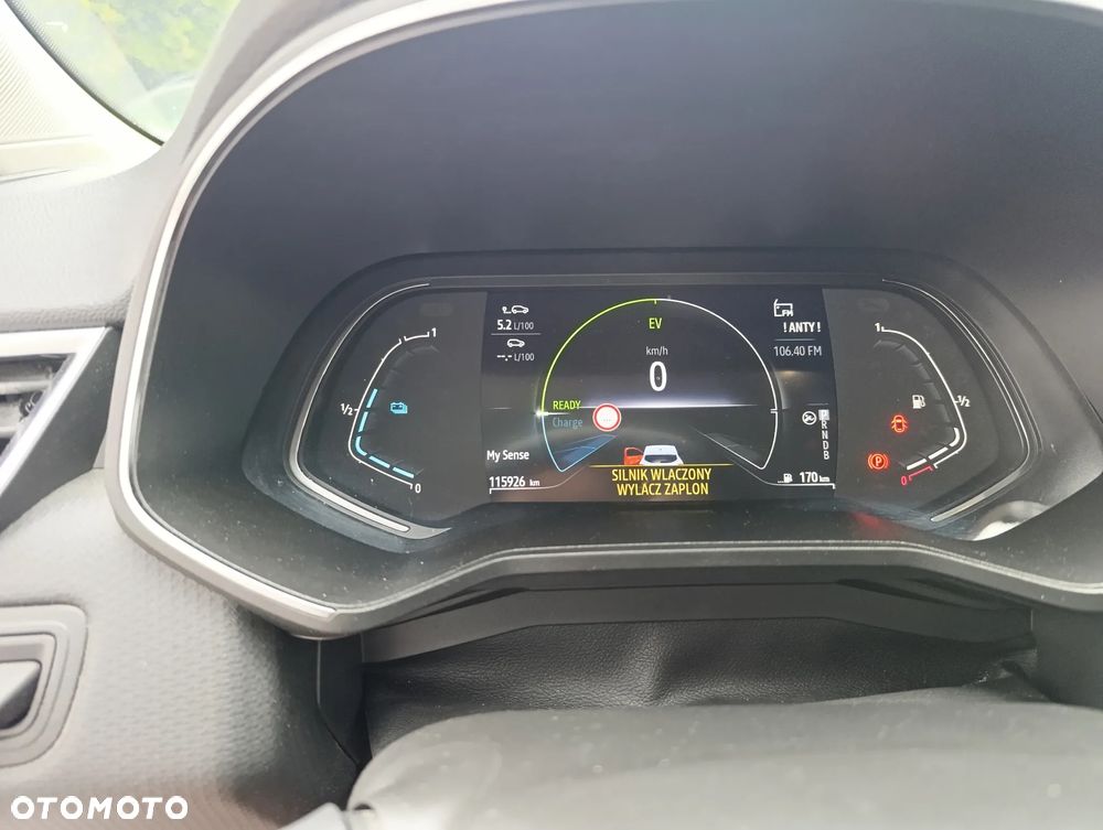 Renault Clio - 24