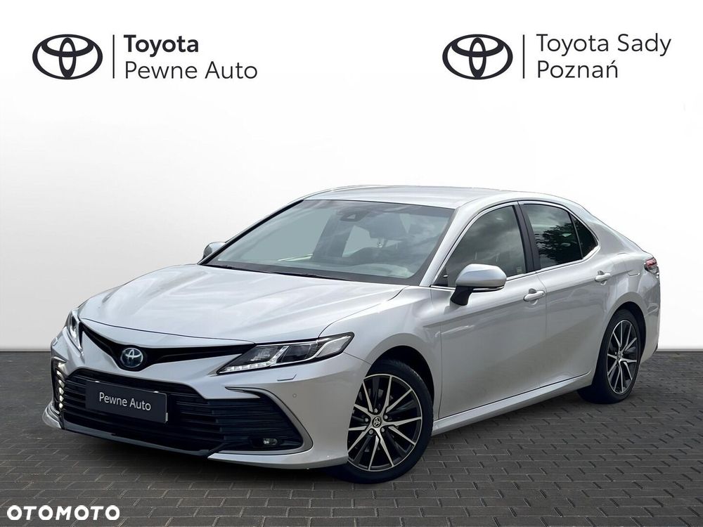 Toyota Camry 2.5 Hybrid Prestige CVT - 2
