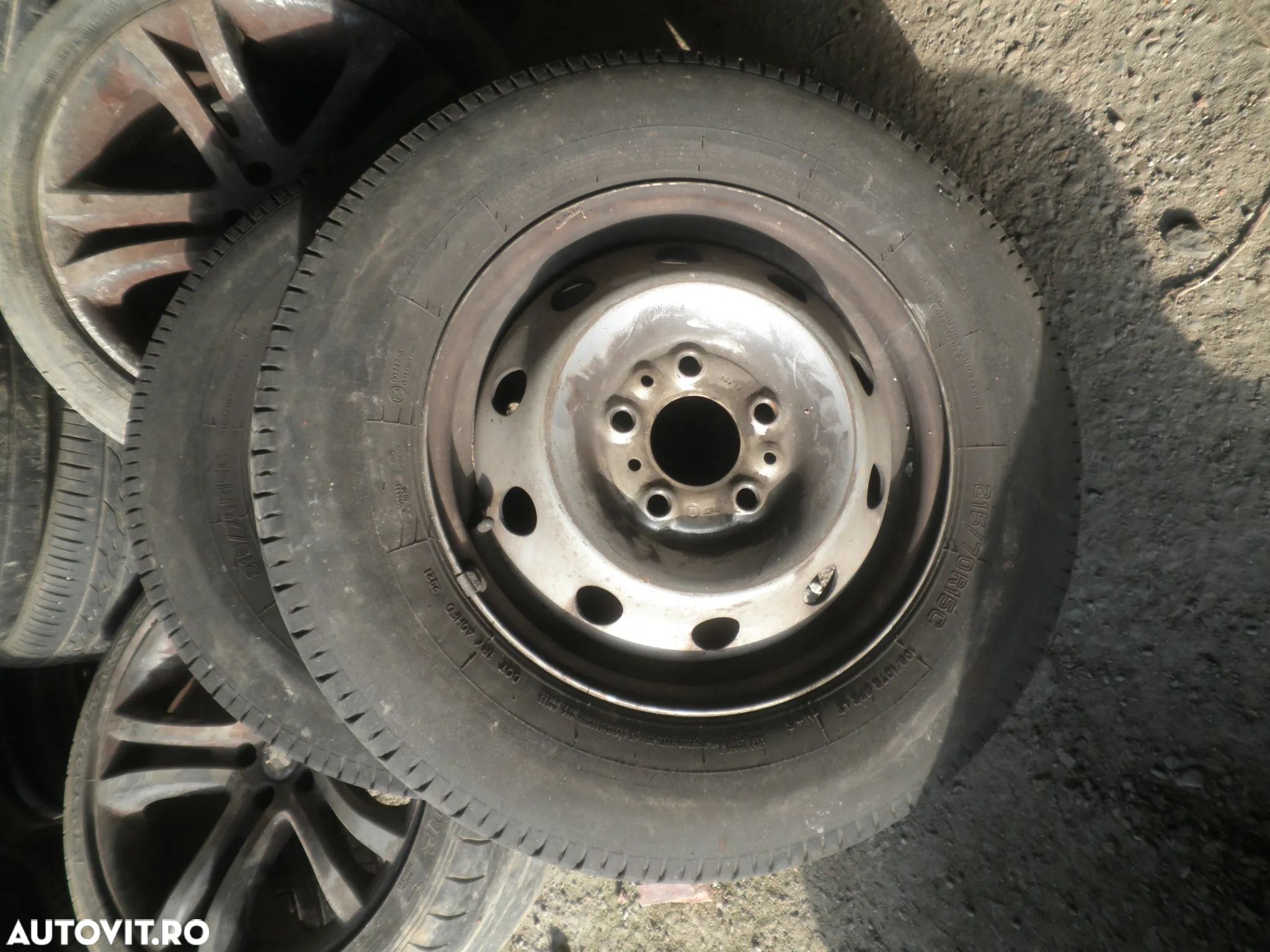 Jante 15" + anvelope Peugeot Boxer , Citroen Jumper, Fiat Ducato, 2010 215/70/R15 - 1
