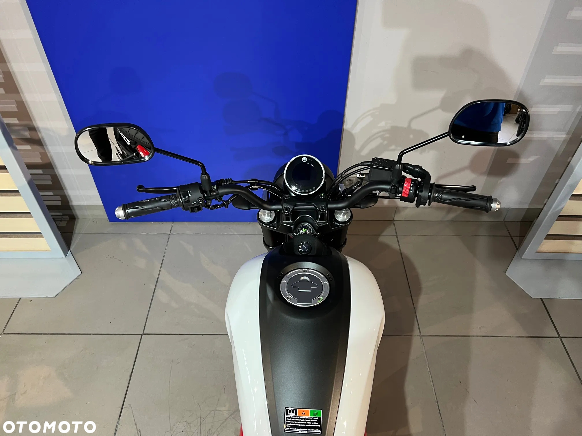 Yamaha XSR - 5