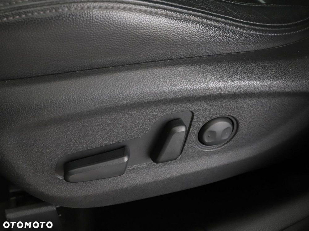 Hyundai Tucson 2.0 CRDI Style 4WD - 38