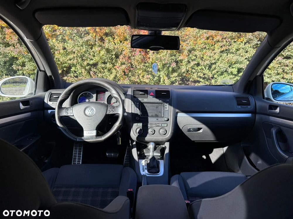 Volkswagen Golf V 2.0 TSI GTI DSG - 9