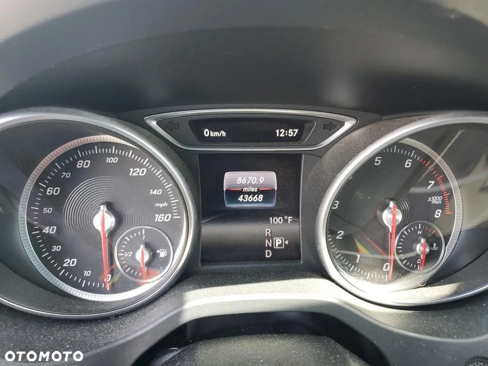 Mercedes-Benz CLA 250 7G-DCT Sport - 11