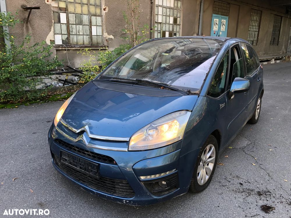 Dezmembrez Citroen C4 Picasso 2011 1.6 HDI - 1
