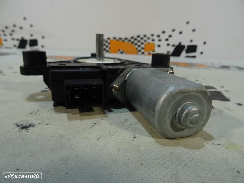 Motor Do Elevador De Vidro Frente Esquerdo Mercedes-Benz C-Class (W205 - 7