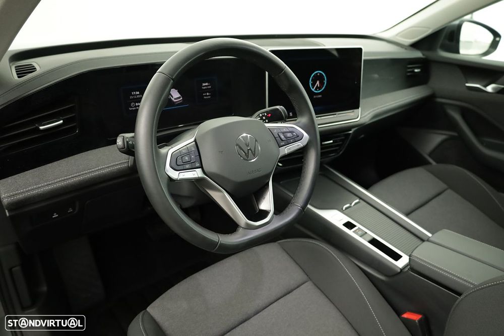 VW Passat Variant 1.5 TSI eHybrid DSG - 7