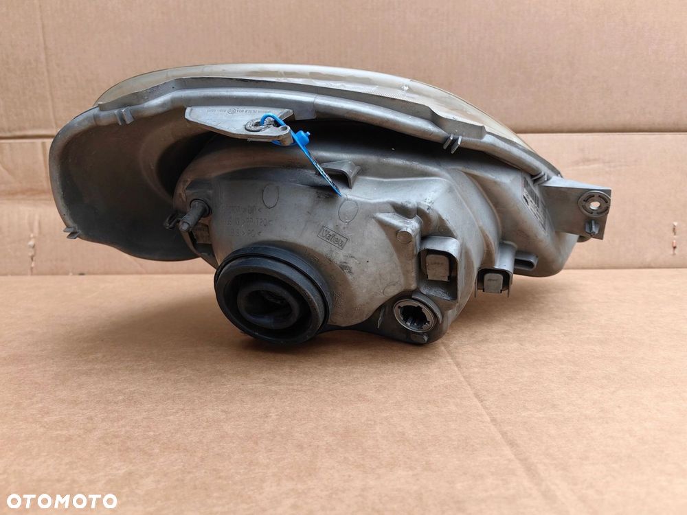 Lampa przednia Lewa RENAULT TRAFIC 7700311371 OPEL VIVARO 91165719 VALEO - 4