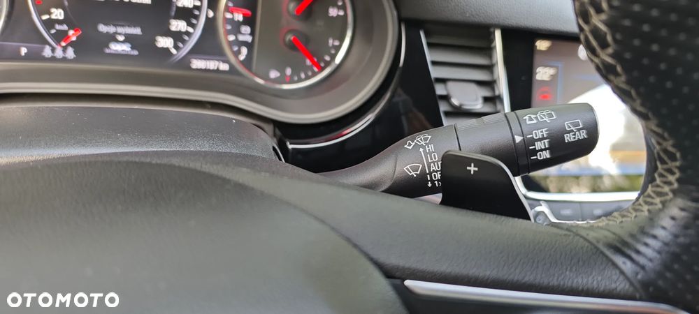 Opel Astra 1.6 CDTI Elite - 19