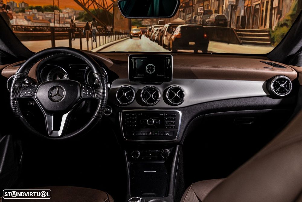 Mercedes-Benz CLA 220 CDI Urban Aut. - 9