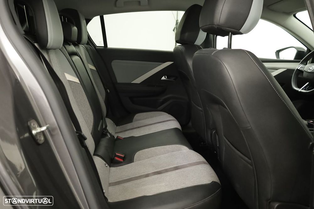 Opel Astra 1.6 T PHEV Elegance - 22