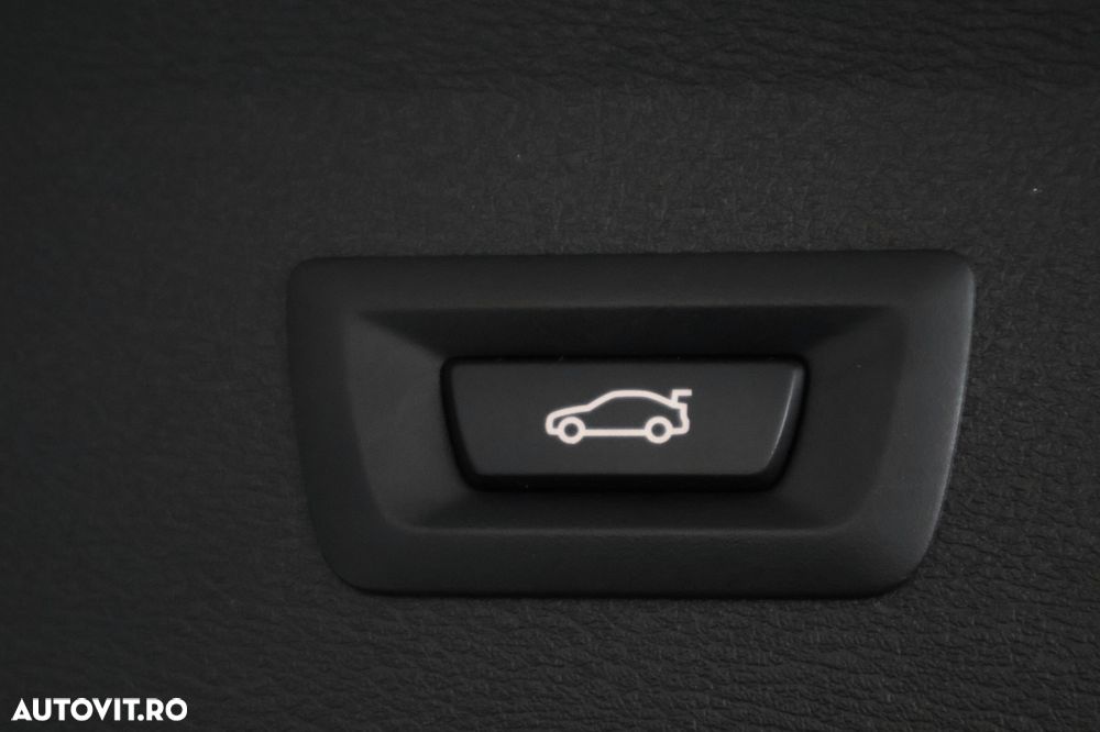 BMW X1 sDrive18d Aut. xLine - 18