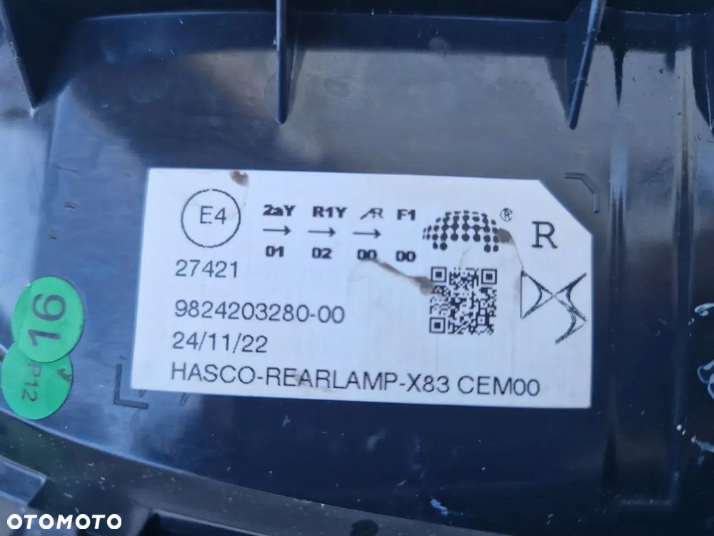 LAMPA TYLNA PRAWA W KLAPĘ DS9 2019-- - 6