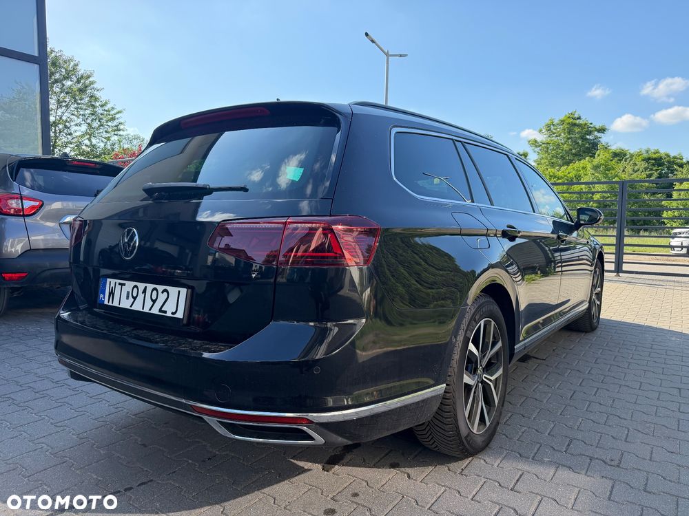 Volkswagen Passat - 3