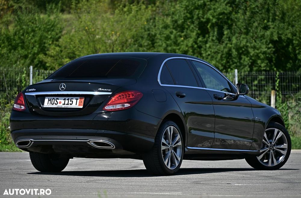 Mercedes-Benz C - 4